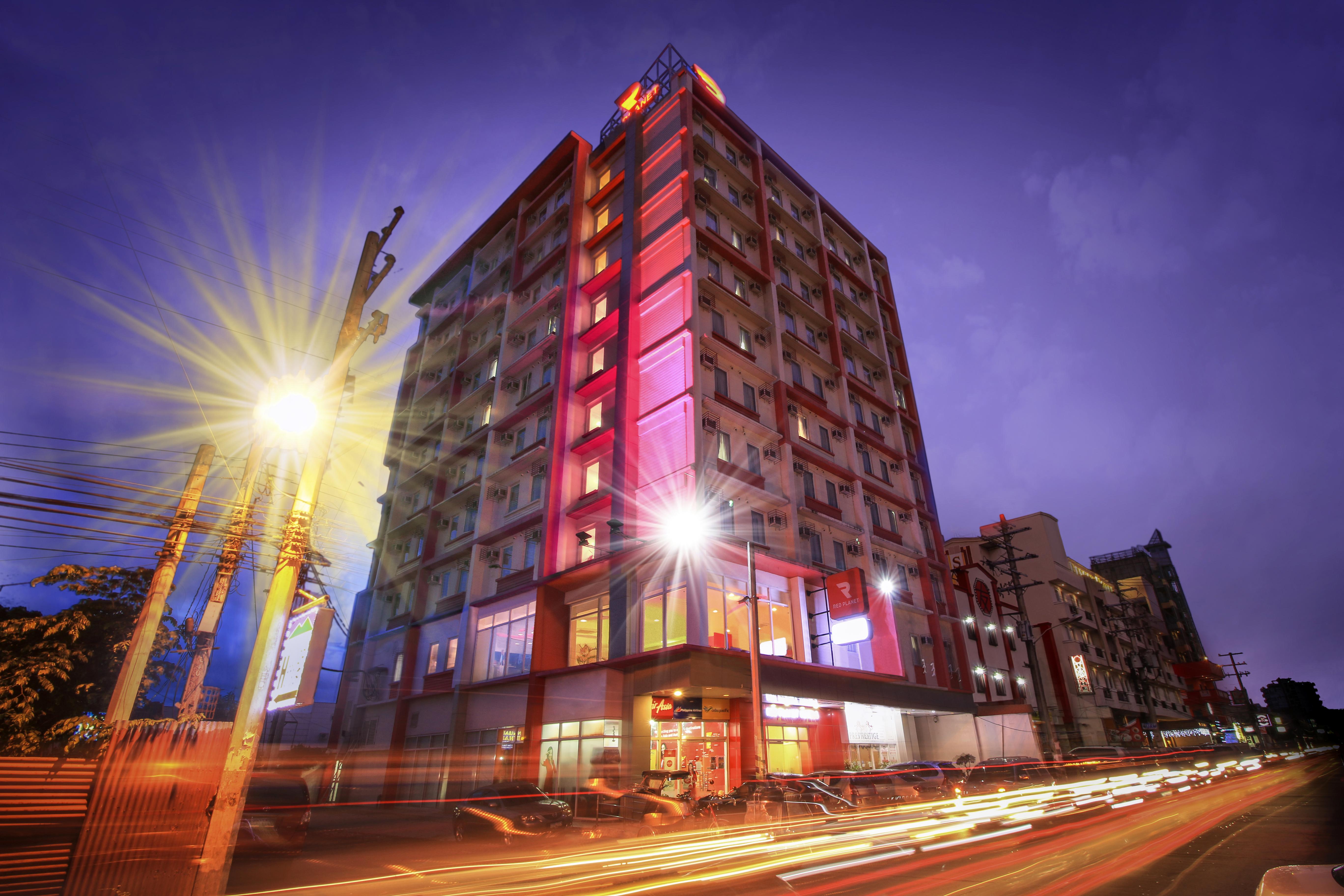 Red Planet Clark Angeles City Eksteriør bilde