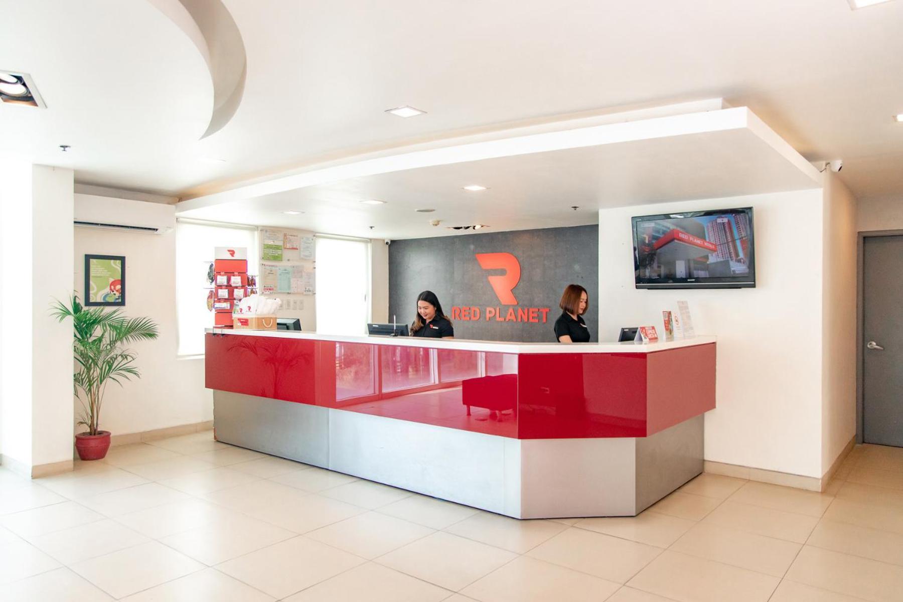 Red Planet Clark Angeles City Eksteriør bilde
