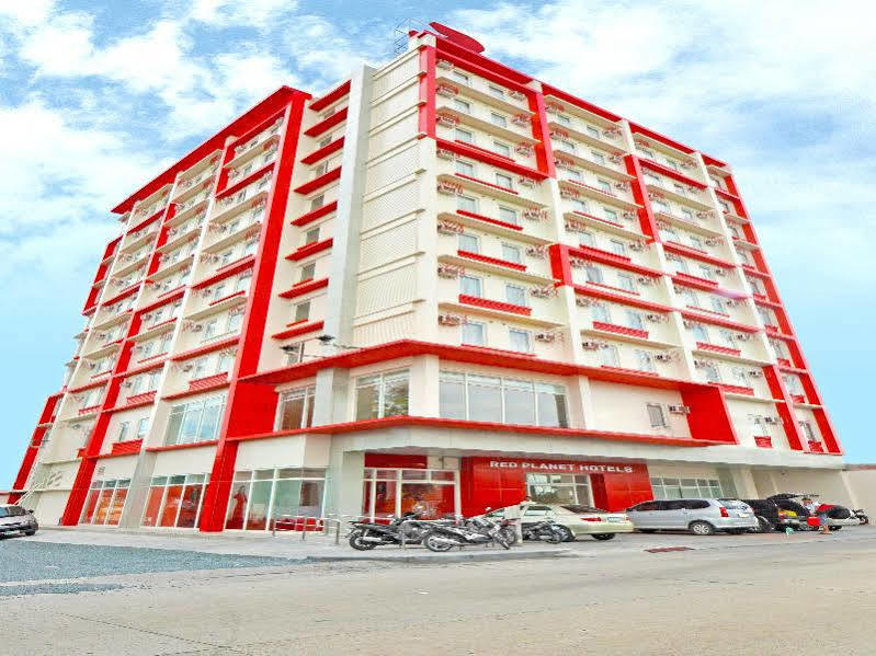 Red Planet Clark Angeles City Eksteriør bilde