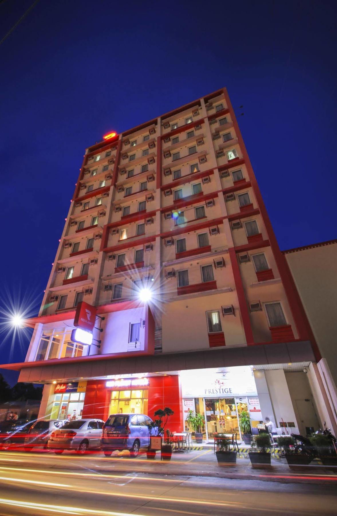 Red Planet Clark Angeles City Eksteriør bilde